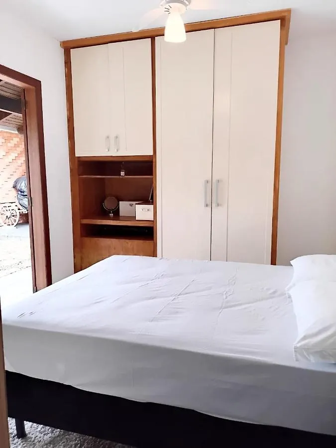 Le Loup Residencia Para Hospedagem Suites 2 布卢梅瑙 民宿